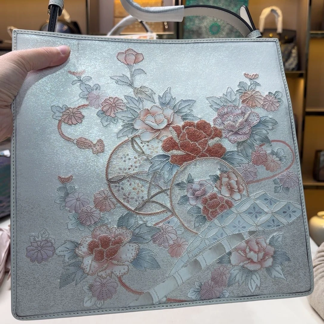 水***媛织绣高定浮力大漏