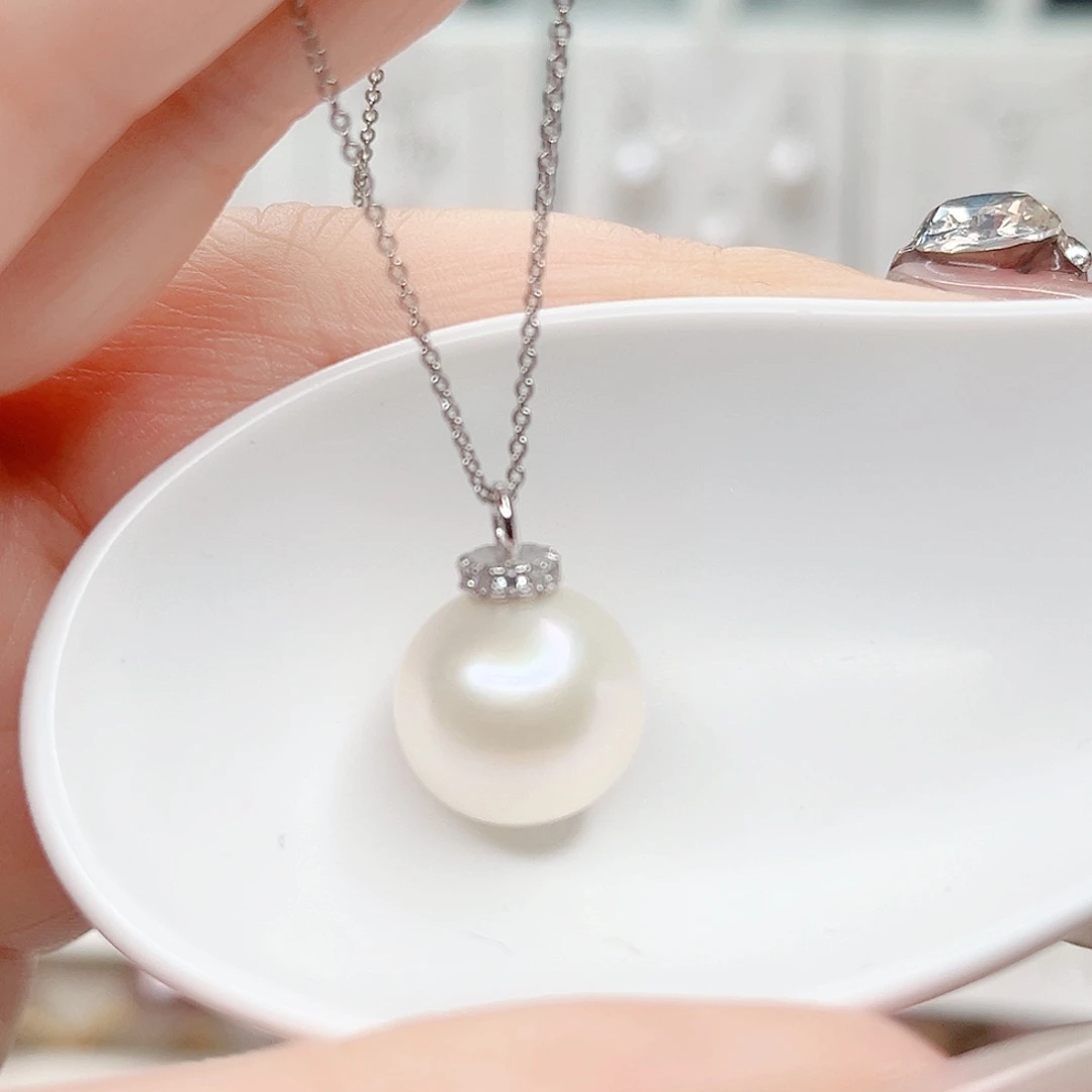 银S925镶嵌淡水珍珠吊坠(赠链)