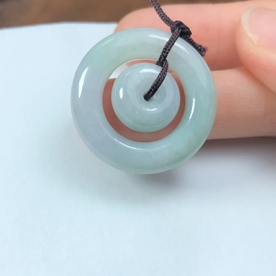 翡翠未镶嵌颈饰缅甸A货，每天下午1点半开播