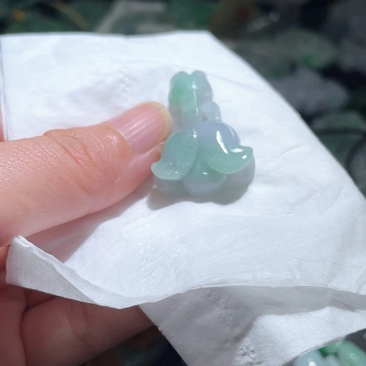 颈饰未镶嵌翡翠天