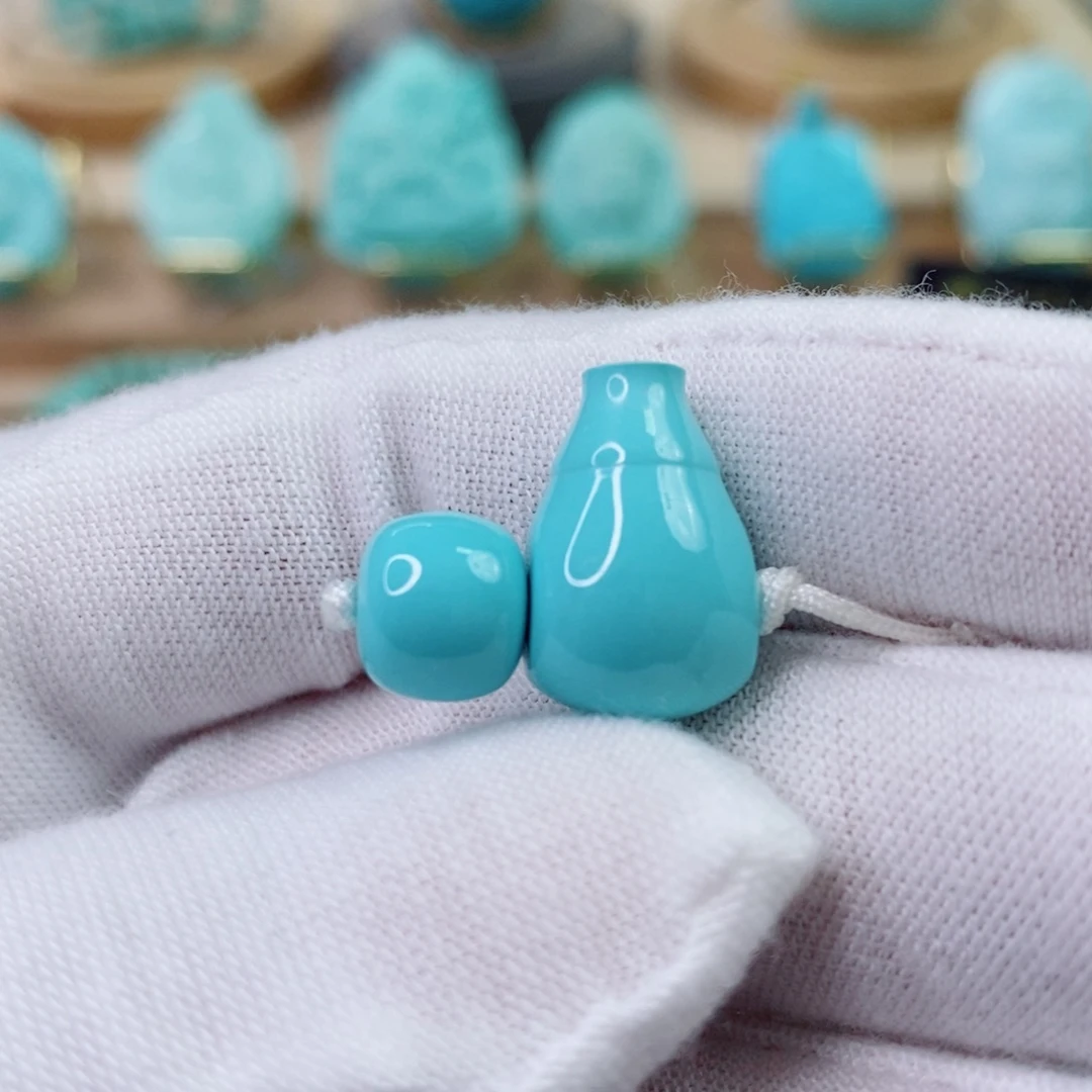 未镶嵌绿松石珠宝奇石