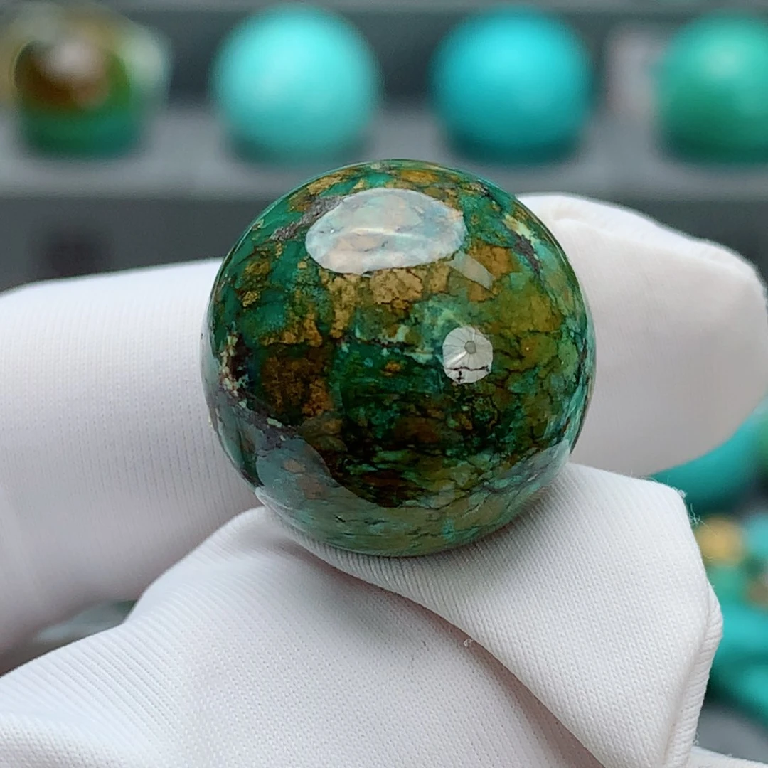 绿松石颈饰未镶嵌