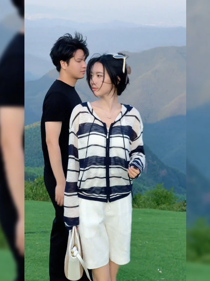 韩系条纹连帽防晒小外套2025新款入秋巨好看穿搭长袖针织帽衫女装