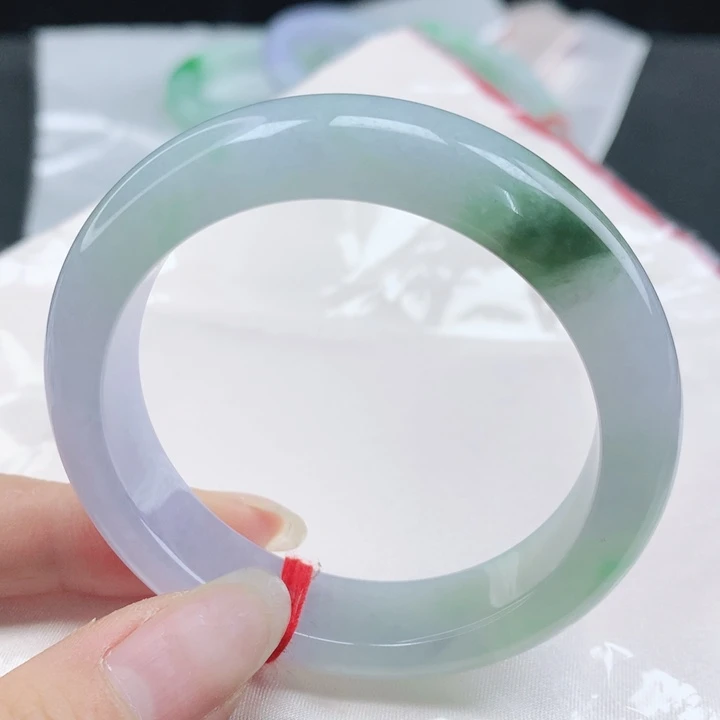 翡翠未镶嵌手镯缅甸51.0冰种春彩飘绿花正圈