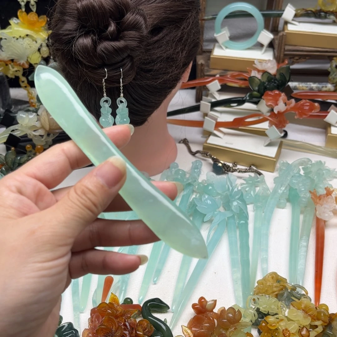 蛇纹石玉发饰合金北*