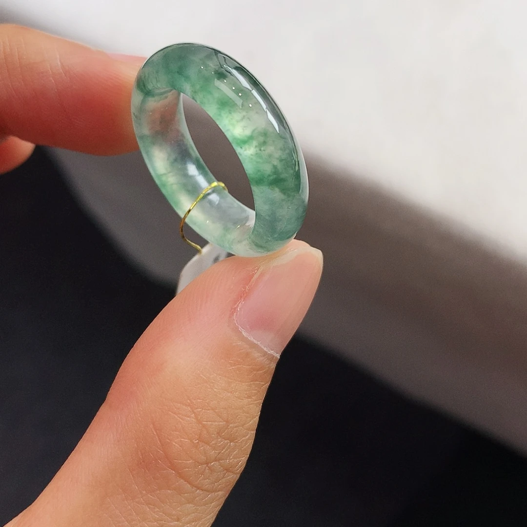 翡翠未镶嵌戒指15号