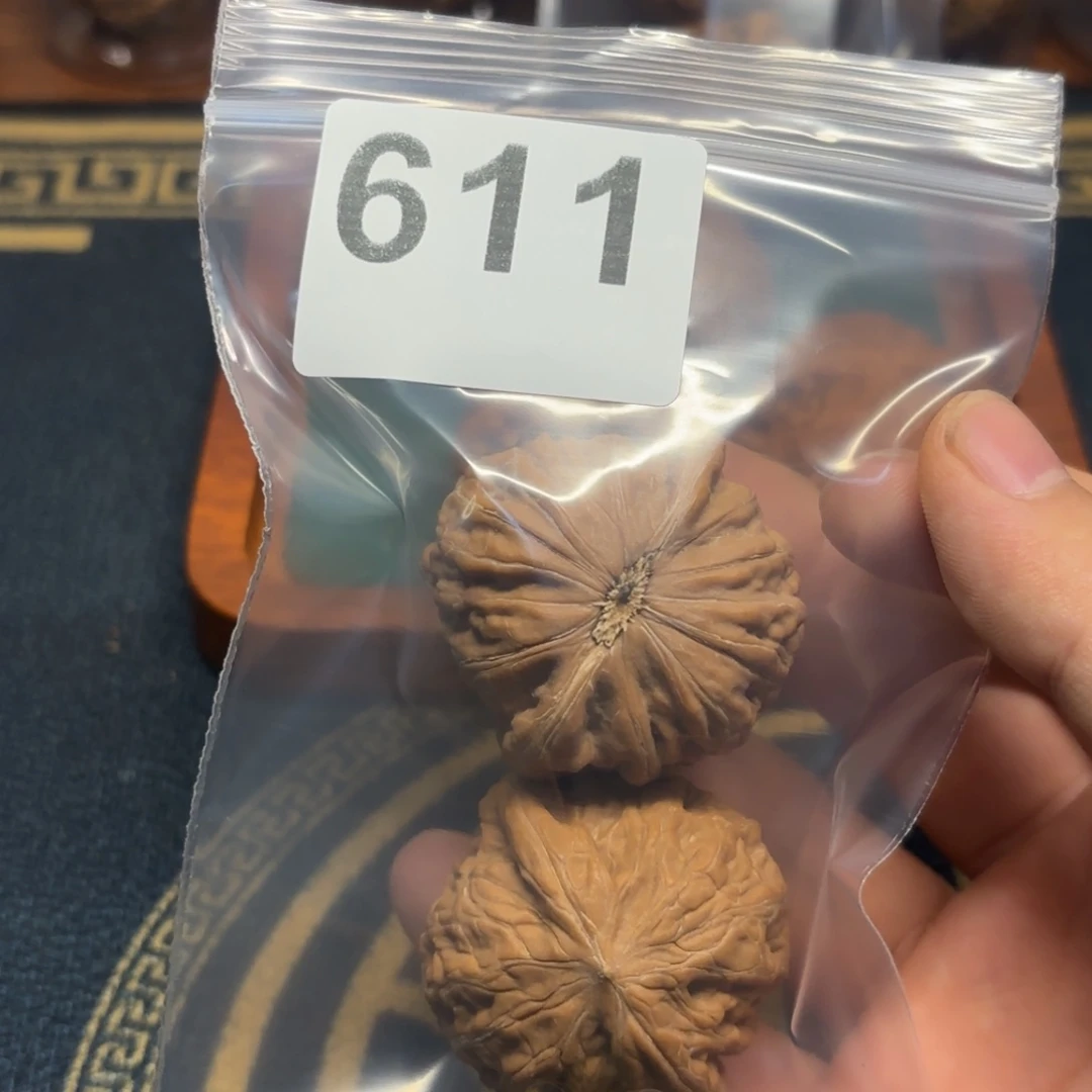 吊坠文玩核桃铁锤611