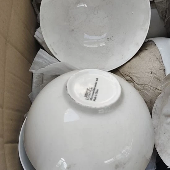 瓷片五厂，七厂各种摆件，瓷片，均有瑕疵！