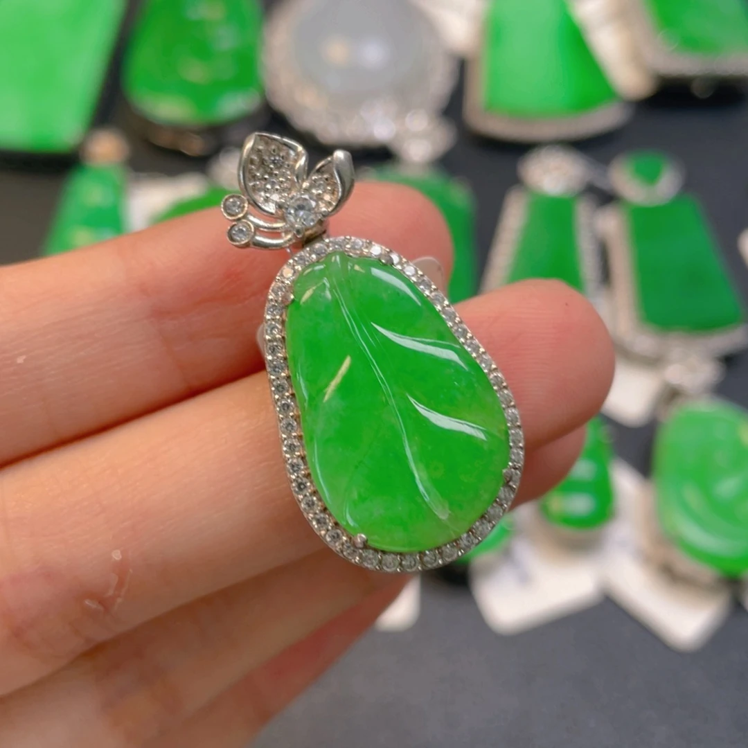 翡翠银S925镶嵌颈饰