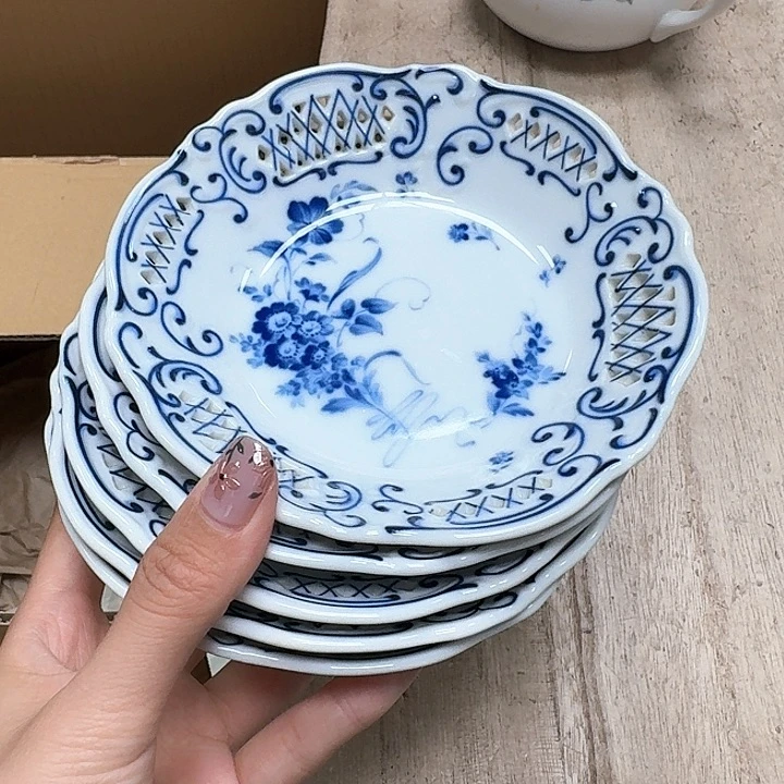 瓷片噗哈哈哈哈哈哈哈