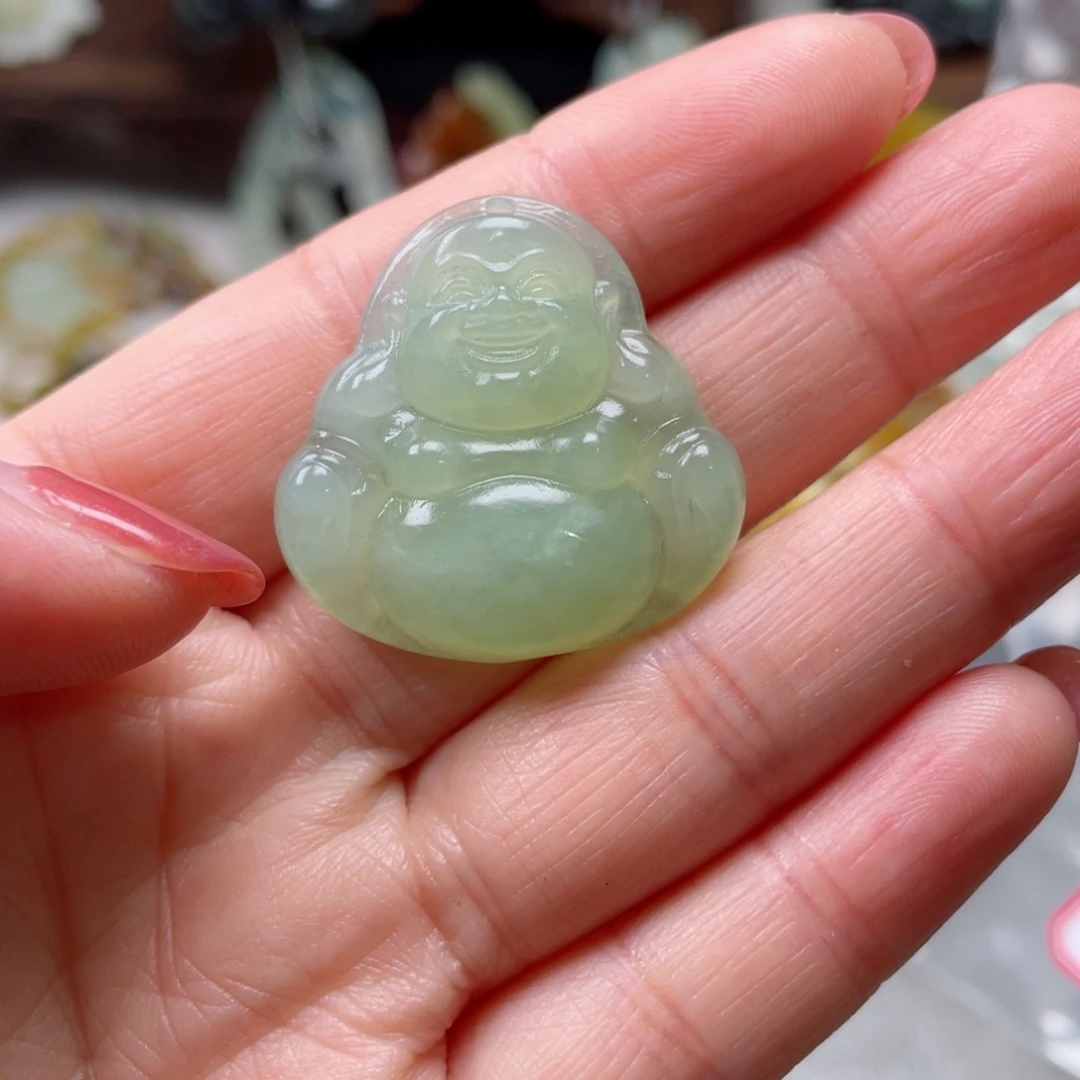 蛇纹石玉颈饰未镶嵌唯**月