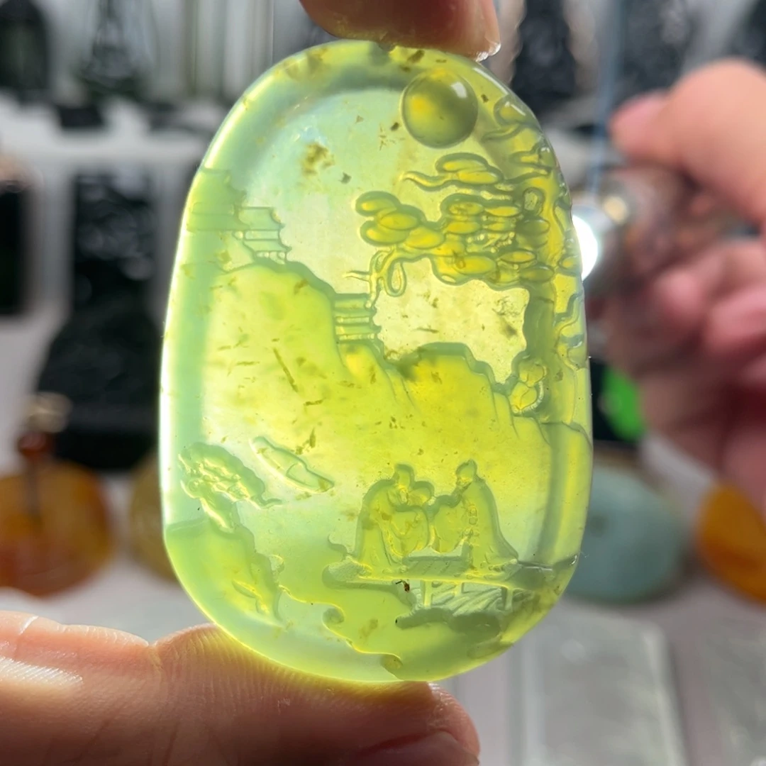 蛇纹石玉未镶嵌颈饰