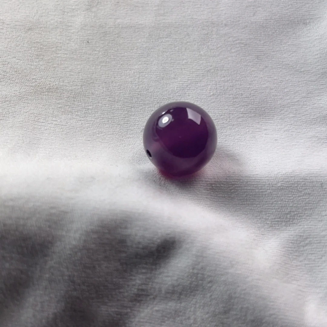 小***儿南红玛瑙未镶嵌原矿保山冰紫配珠12+