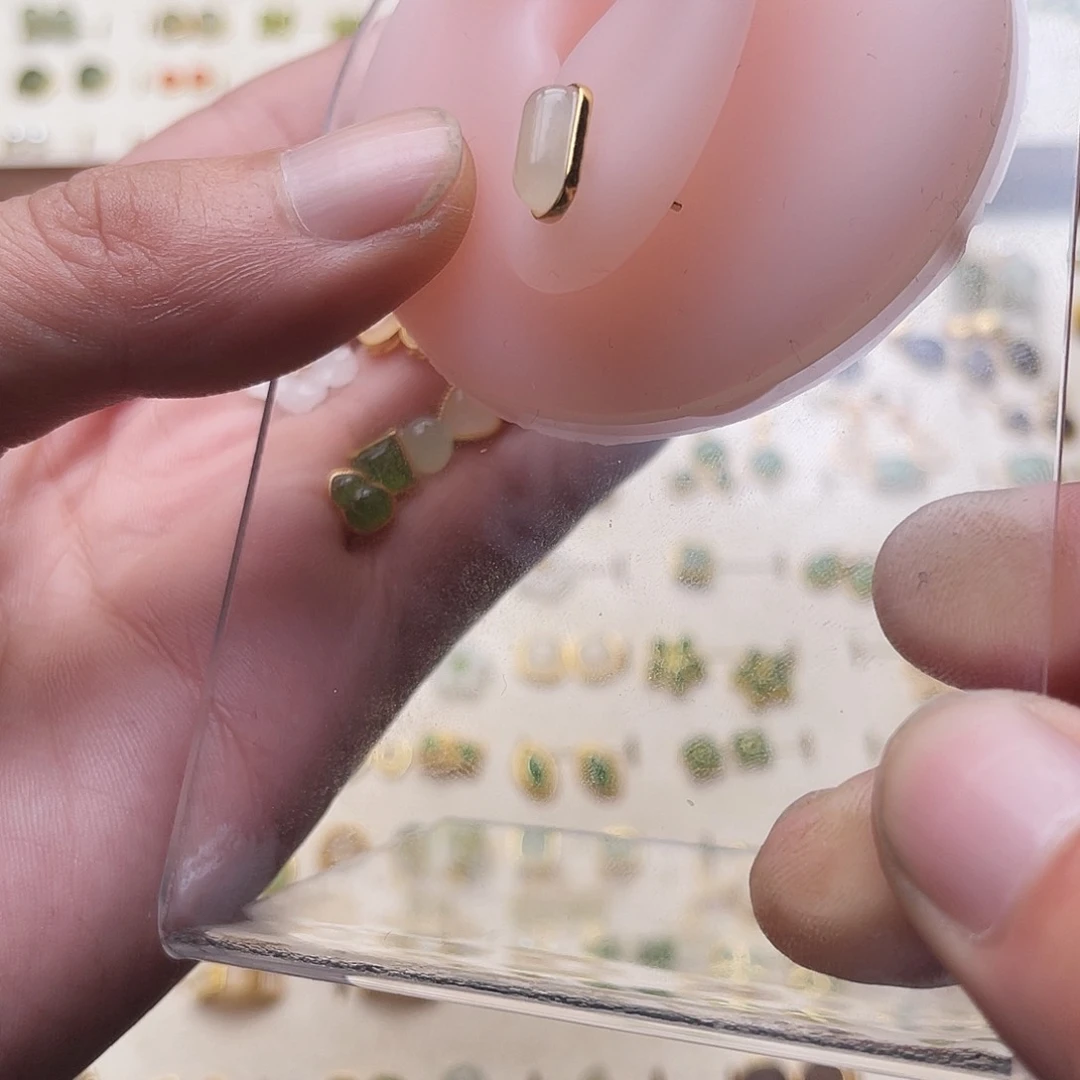 银S925镶嵌和田玉耳饰