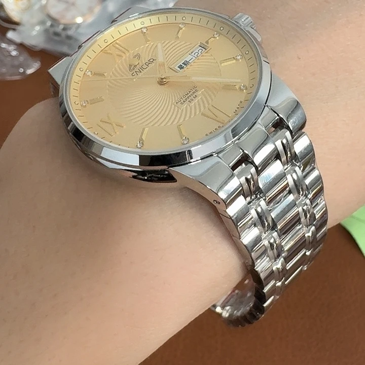 海***月钢锻造碳自动机械机芯