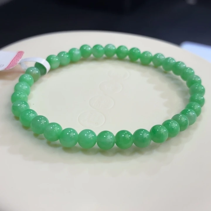 翡翠未镶嵌手链卡5.6