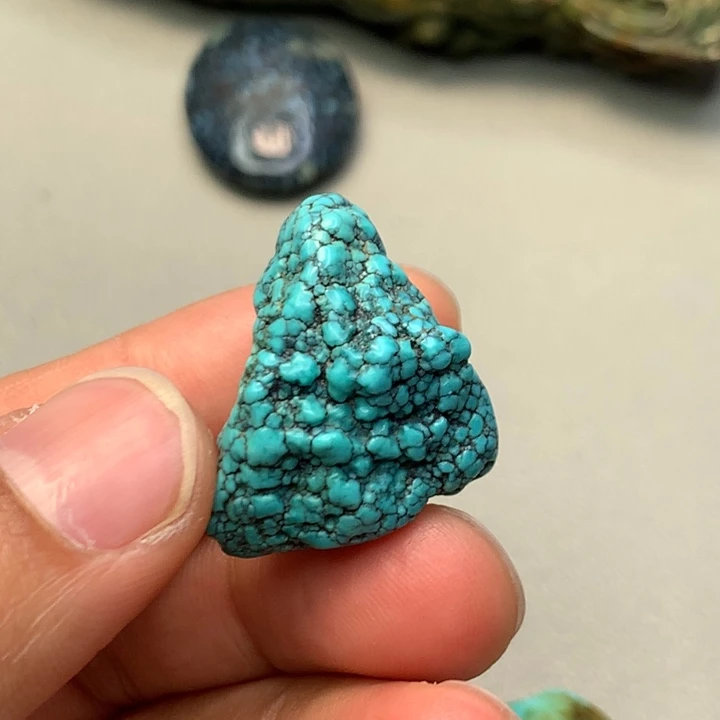 绿松石颈饰未镶嵌