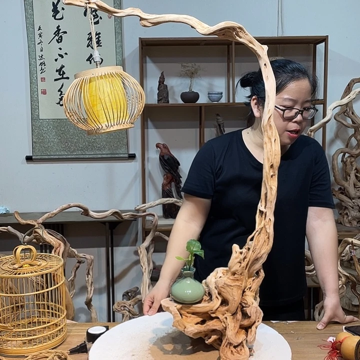 吉***宝香榧木杜鹃根根艺摆件