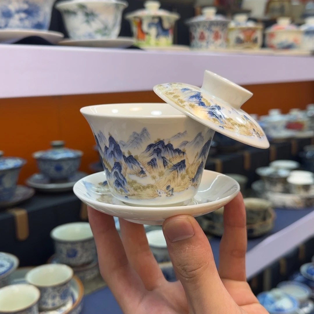 我在外面吃饭呢你在哪了我在外面