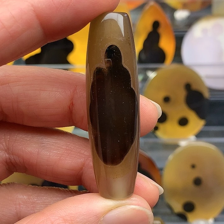 玛瑙/玉髓颈饰未镶嵌68