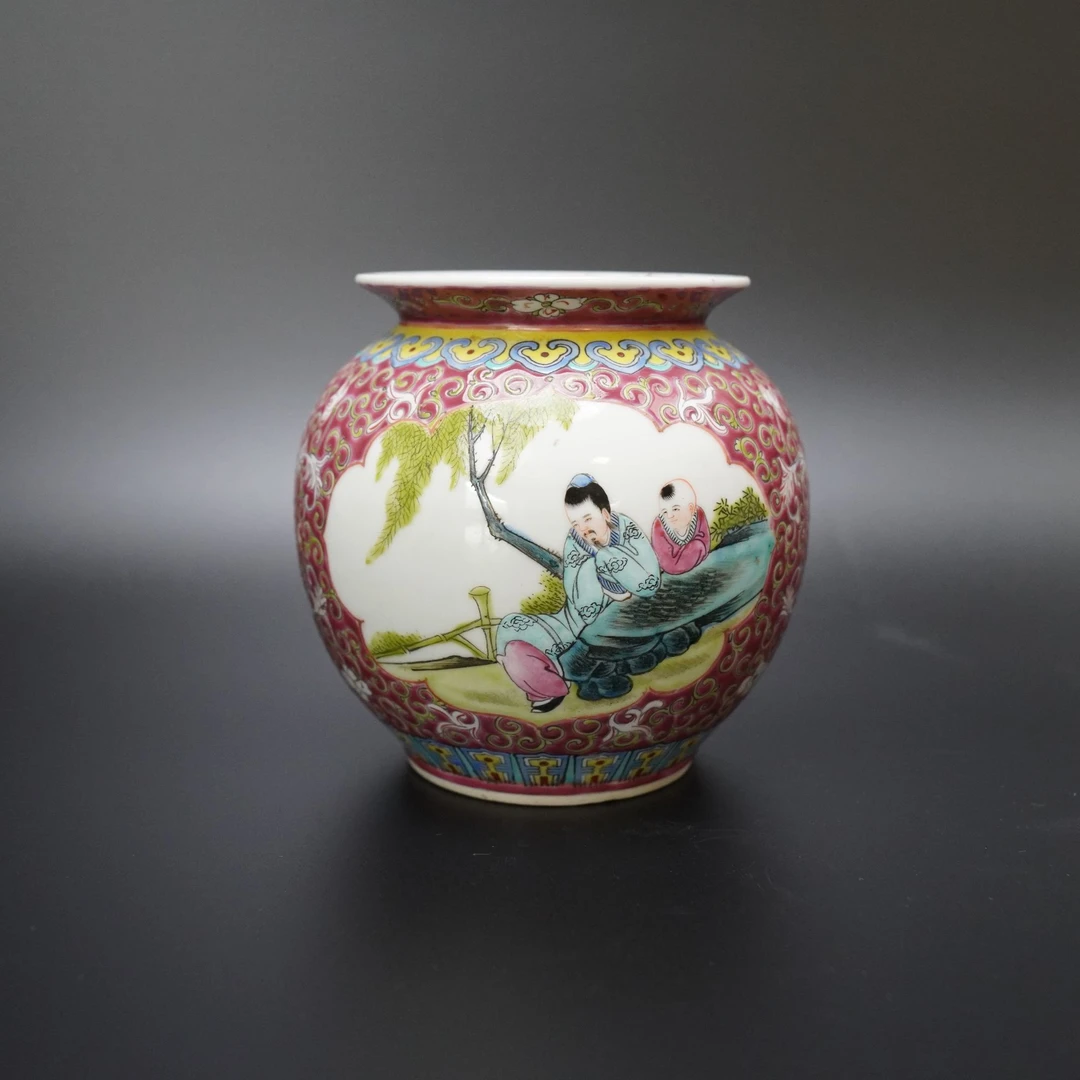 Lot.25070955民国粉彩开光人物故事罐 高：约11.7cm，口径：约9cm