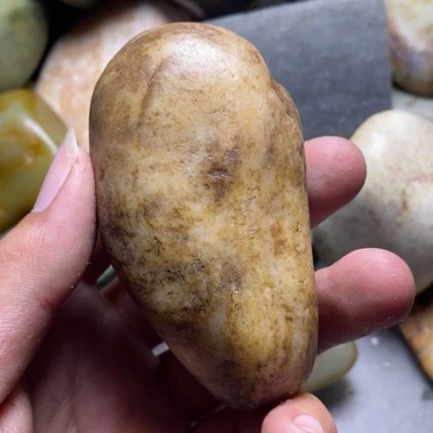 未镶嵌和田玉（糖玉）挂件