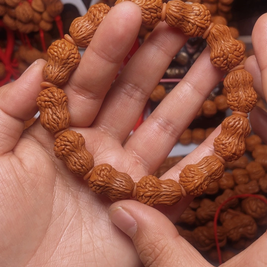 桃核手串龙纹桃枭