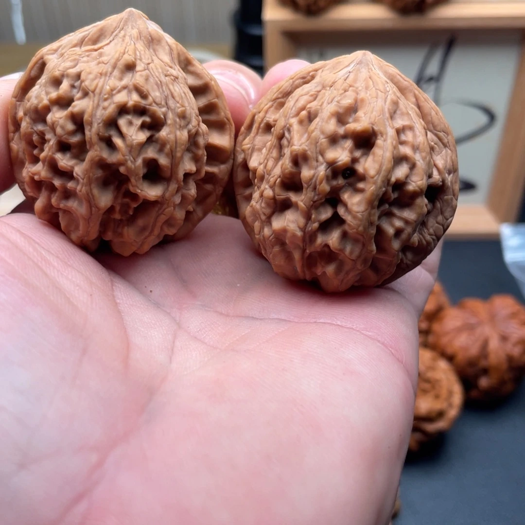 吊坠文玩核桃大沽石尺寸40