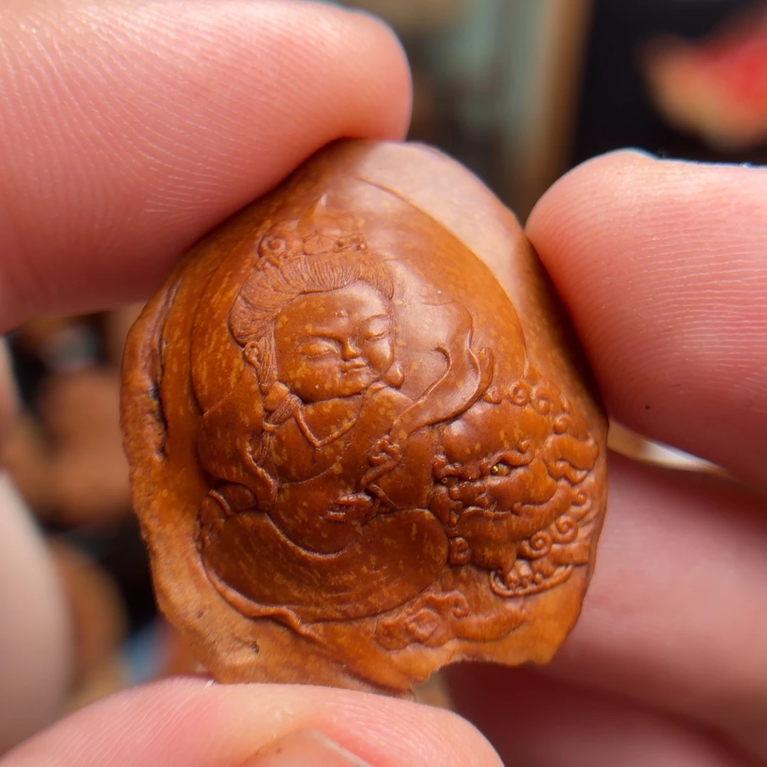 杏核雕刻文殊菩萨