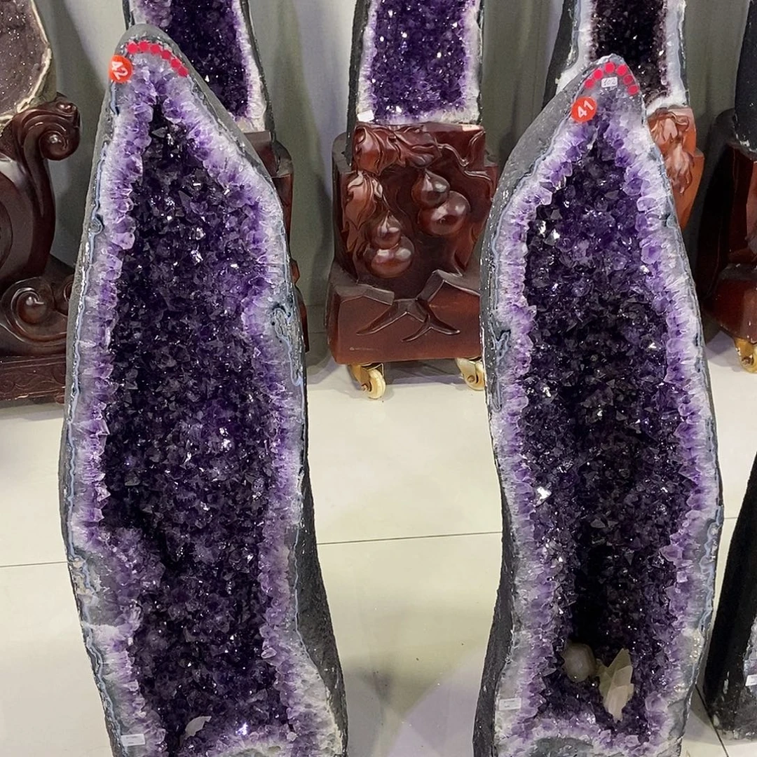 水晶大型摆件（非配饰）未镶嵌1.1米裸石送底座