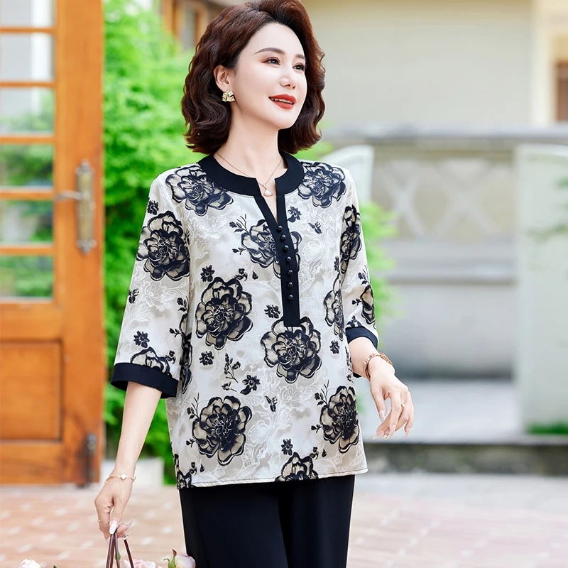 年轻妈妈洋气母亲节衣服中年女装夏装2025新款T恤中老年雪纺小衫