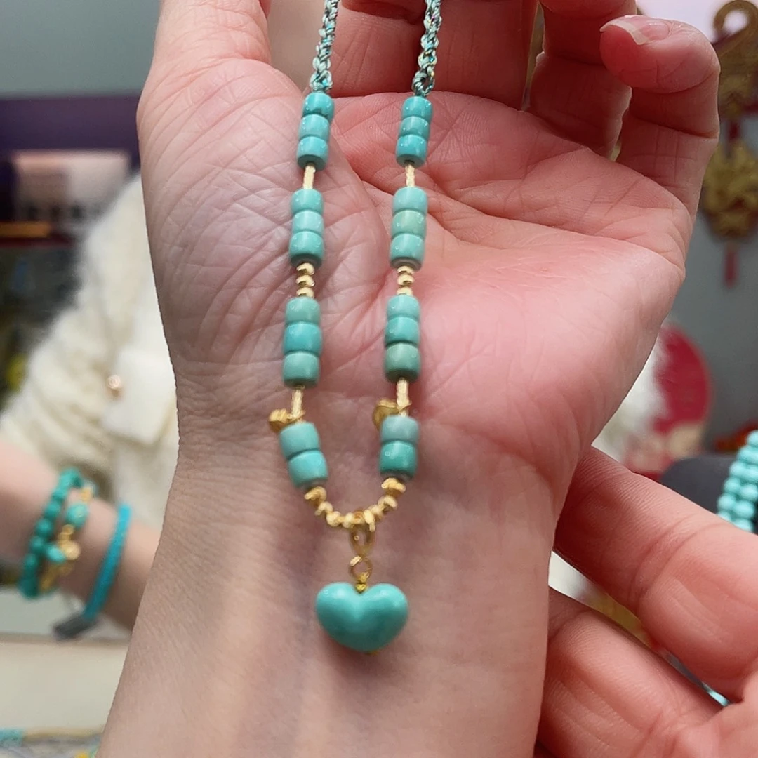 绿松石颈饰18K金镶嵌