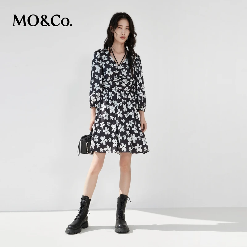 MOCO春季印花碎花捏褶灯笼袖连衣裙MBC1DRST33