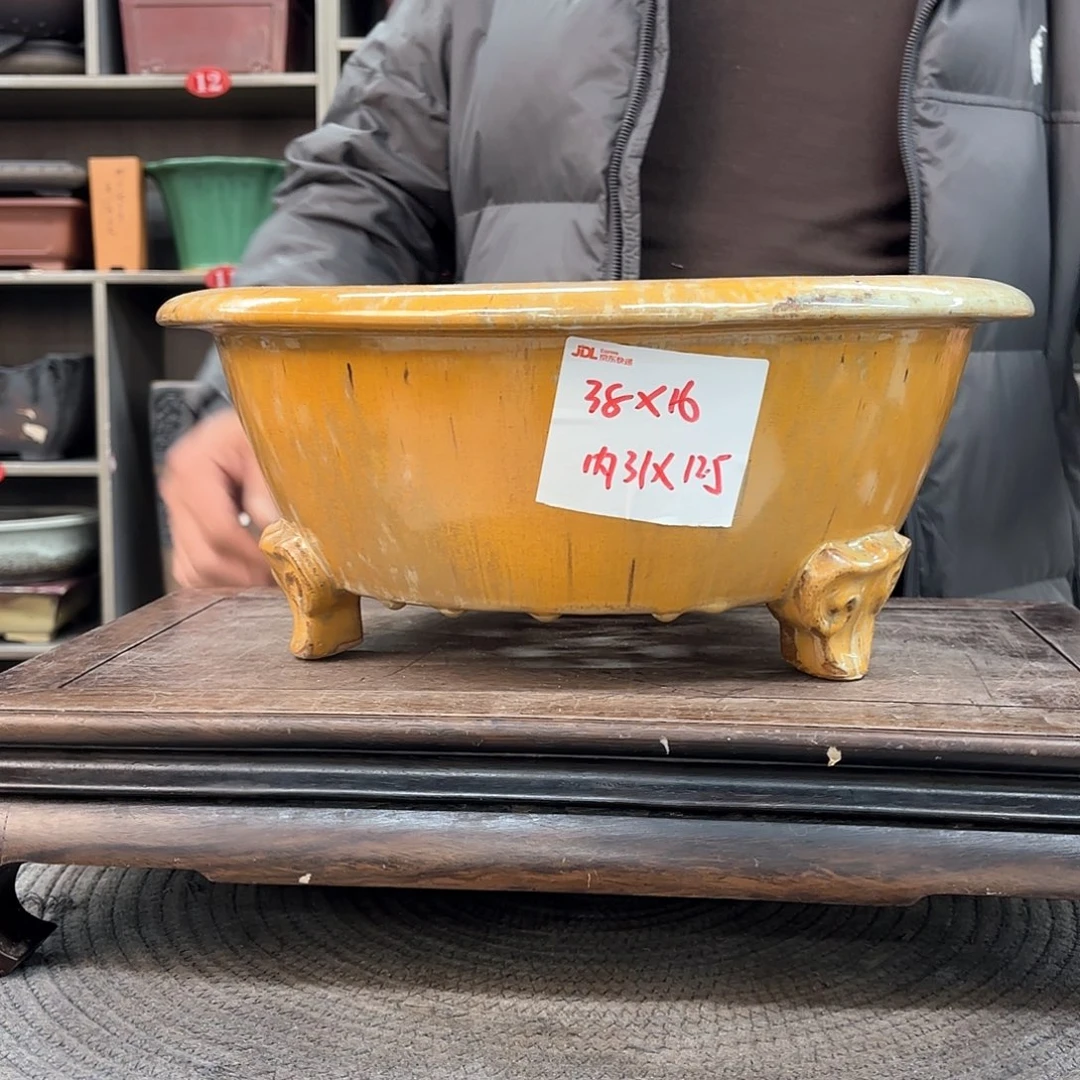 紫砂花盆紫砂的味道很好喝