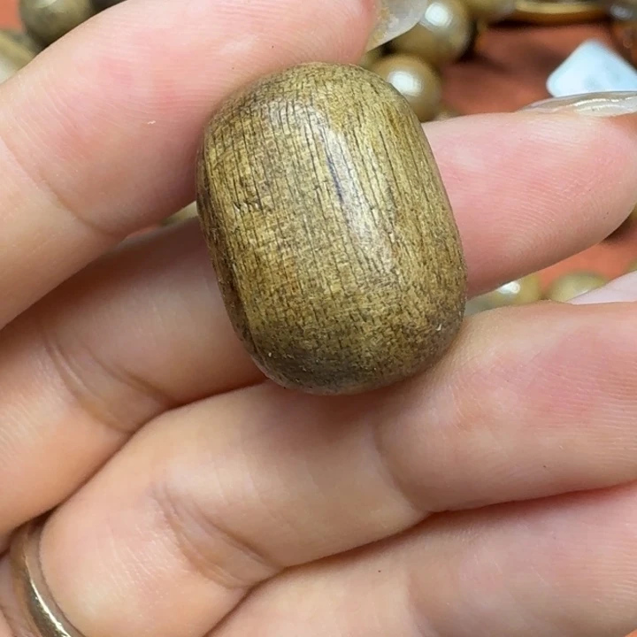 大叶紫檀（黑酸枝木类）