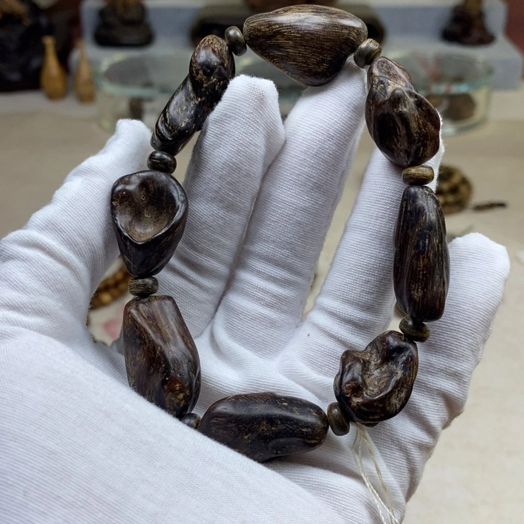 沉香手串达拉干 瘤疤沉水27.45克 随机发货