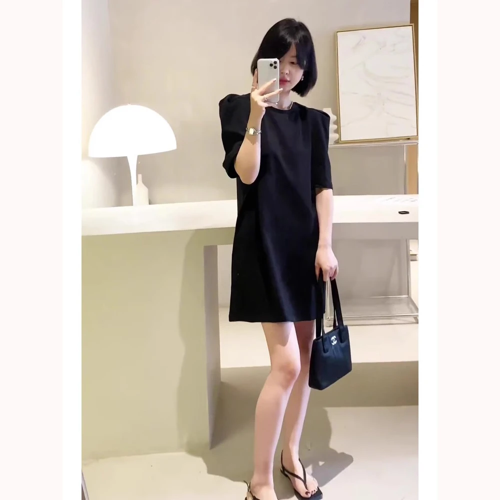 法式黑色连衣裙女春夏新款减龄气质小黑裙2025洋气遮肉显瘦短裙子