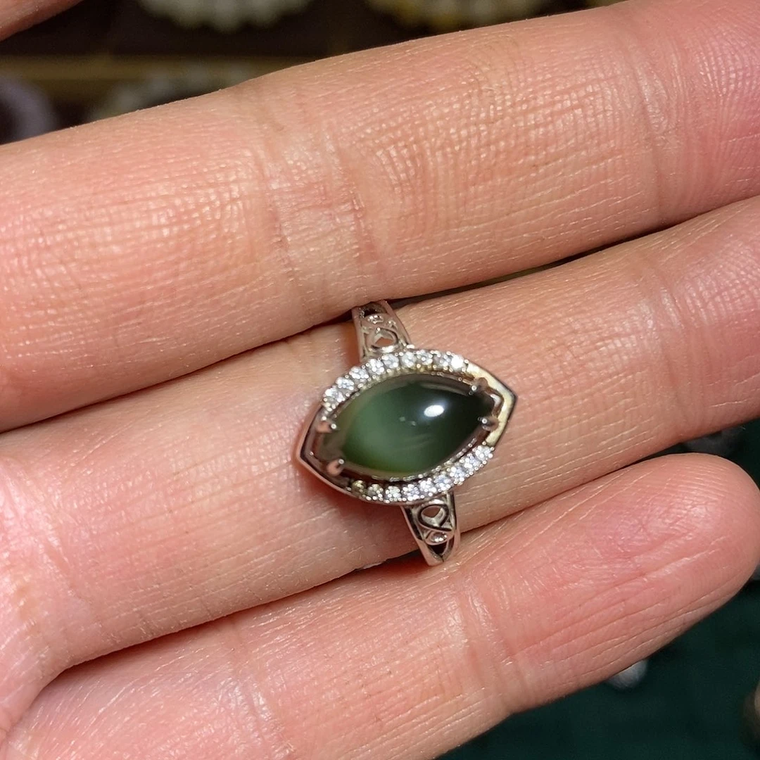 【闪购商品】银S925镶嵌戒指和田玉（碧玉）