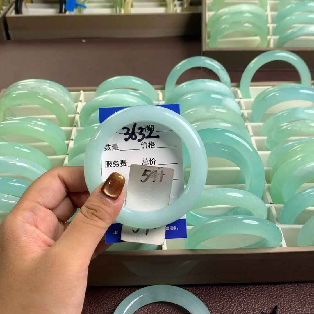 未镶嵌蛇纹石玉手镯3632