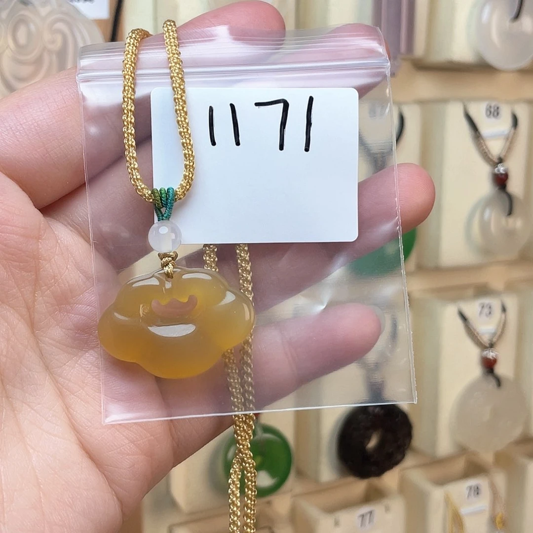 玛瑙/玉髓颈饰未镶嵌神*?