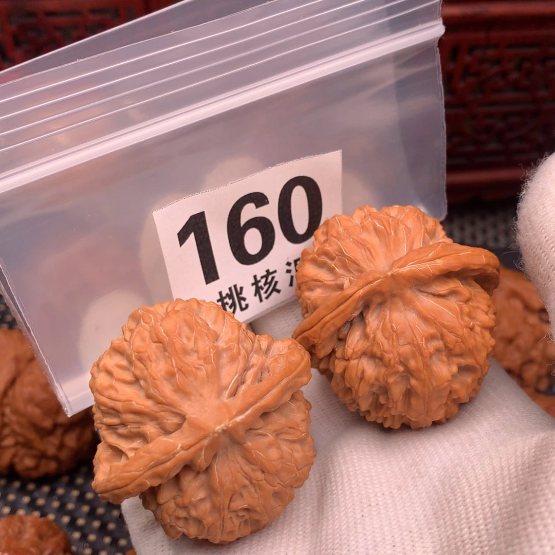 文玩核桃把件我**阳金麒麟42