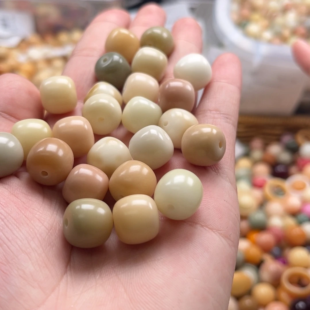 【闪购商品】白玉菩提吊坠q/12 50+10马卡龙干磨