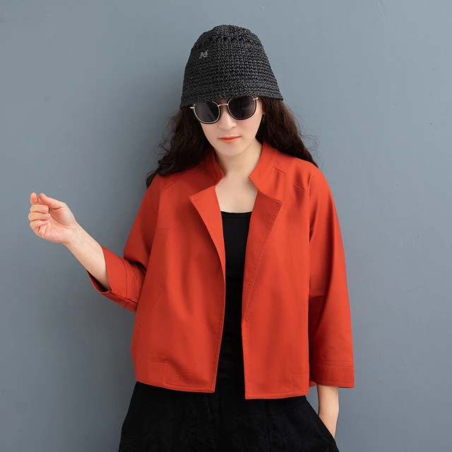 2025春秋季新款中年妈妈时尚短夹克女式西装领适合搭配的宽松