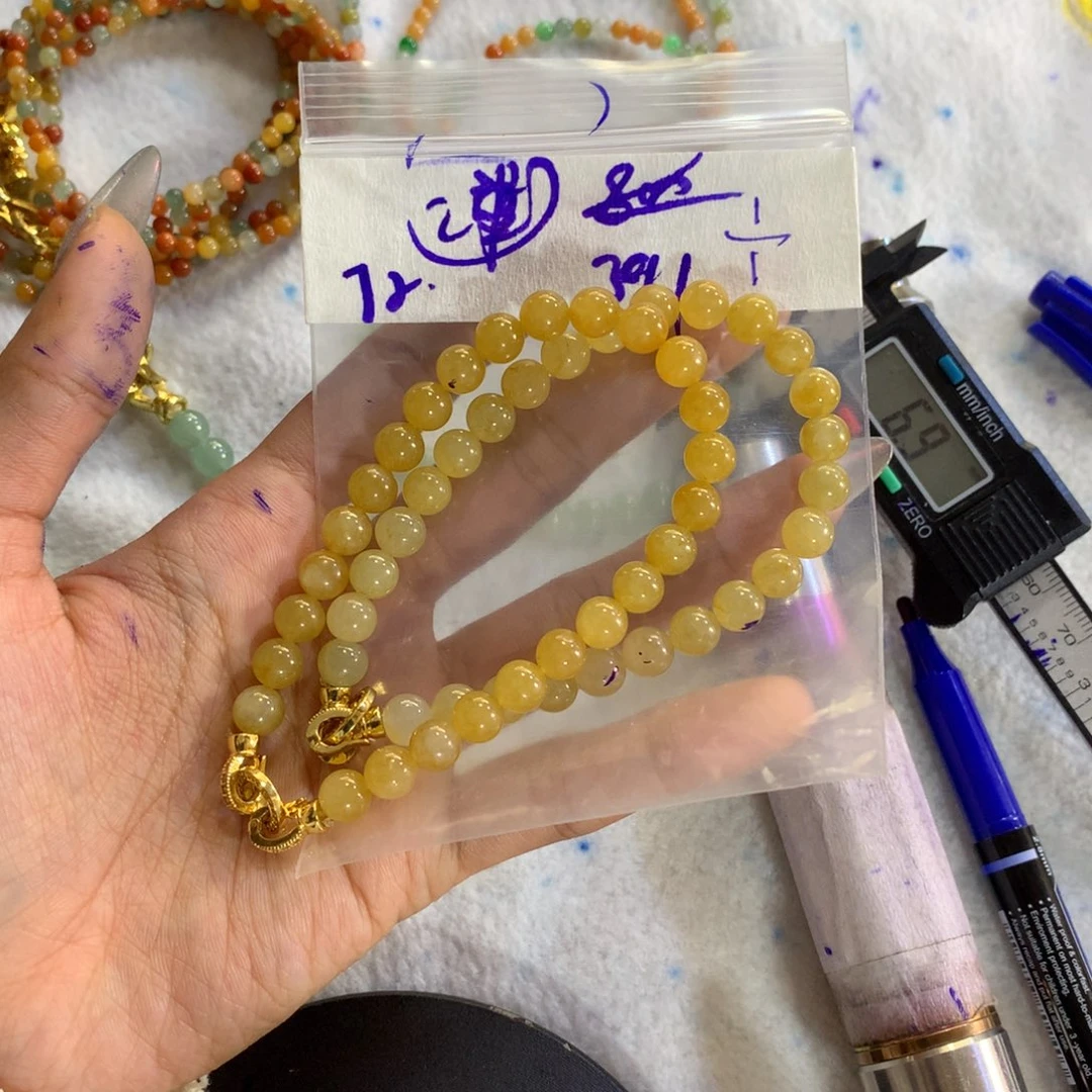 定制翡翠未镶嵌天然缅甸翡翠多样性