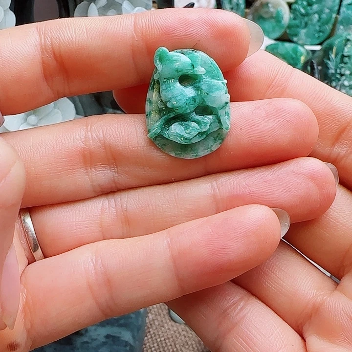未镶嵌独山玉吊坠(不含链)