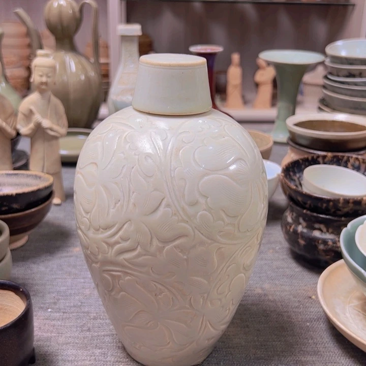 茶盏东**韵湖田窑梅瓶不包邮