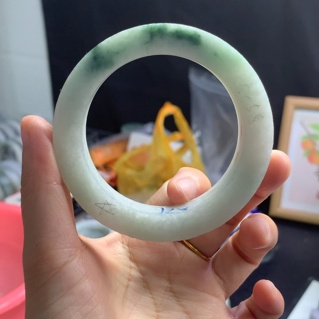 定制翡翠手镯未镶嵌