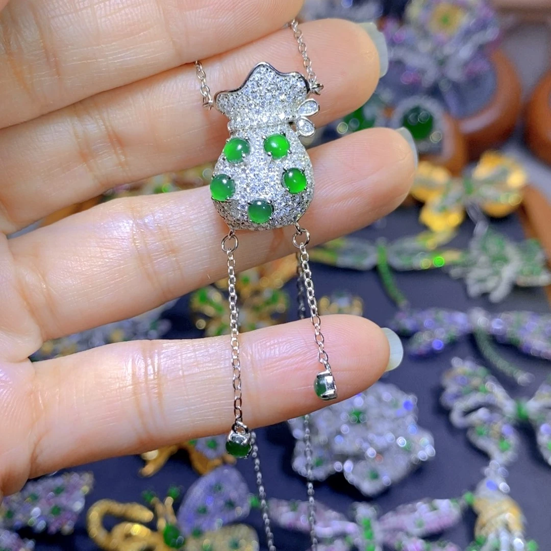 翡翠颈饰银S925镶嵌天然翡翠