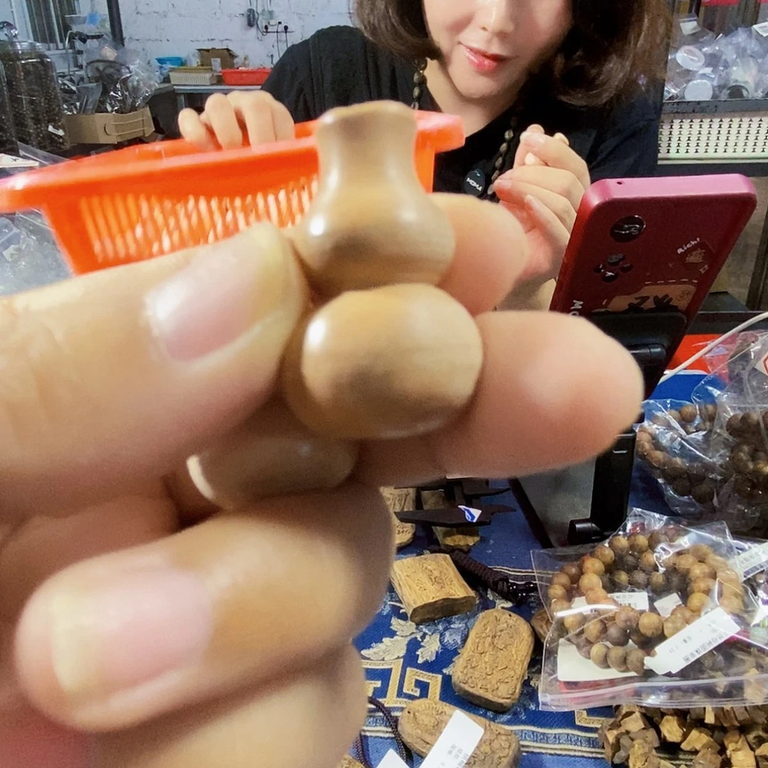 沉香碎屑沉香草***子棋楠原材料胡芦多样性发一