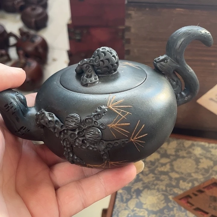 茶壶紫砂紫砂壶大家都知道喜欢紫砂